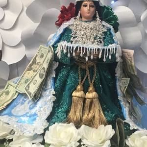 Meet your Posher, Caroline